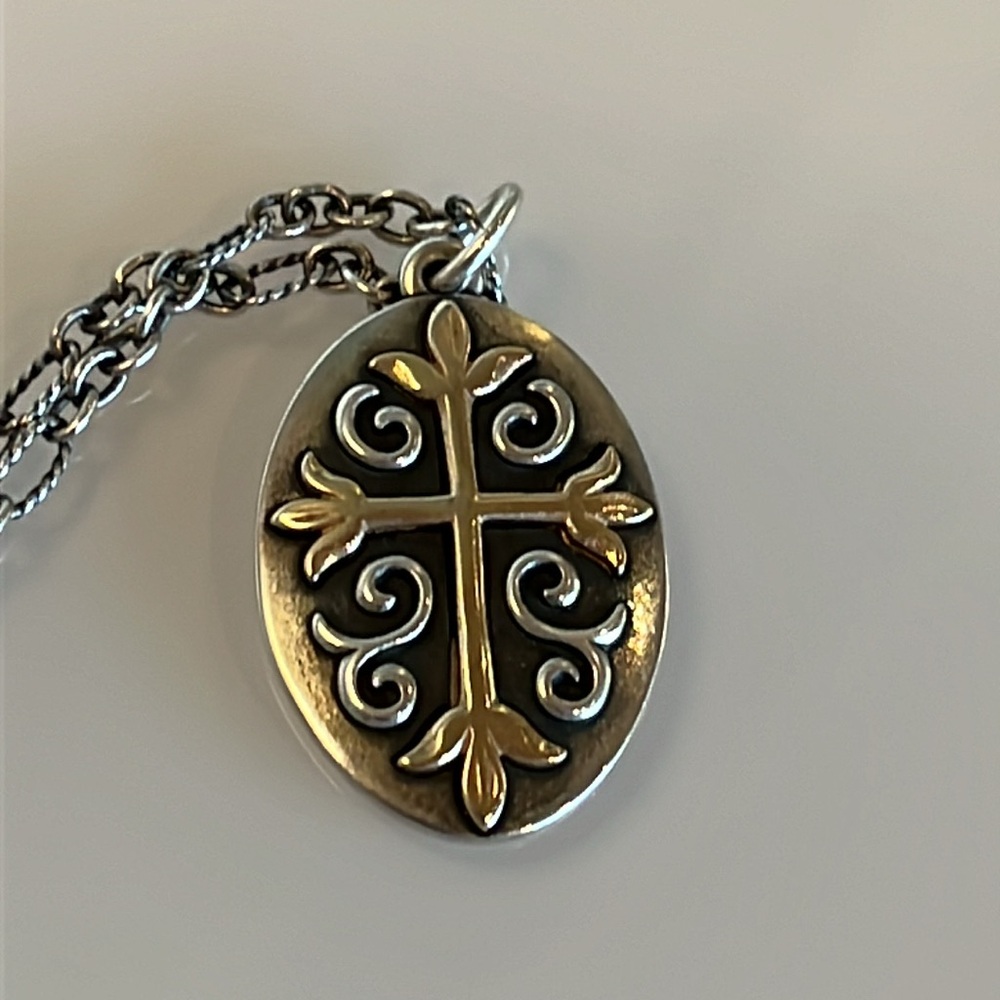 James Avery masterpiece Les Fleurs retired sterling and gold pendant and chain
